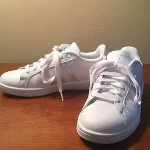 Adidas Cloudfoam sneakers